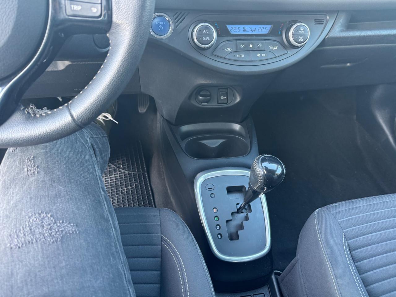 Toyota Yaris 1.5 Hybrid 5 porte Active