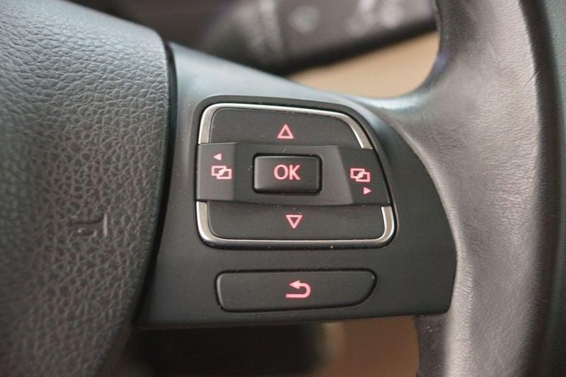 Volkswagen Touran Touran 1.6 TDI DSG Comfortline 7 POSTI