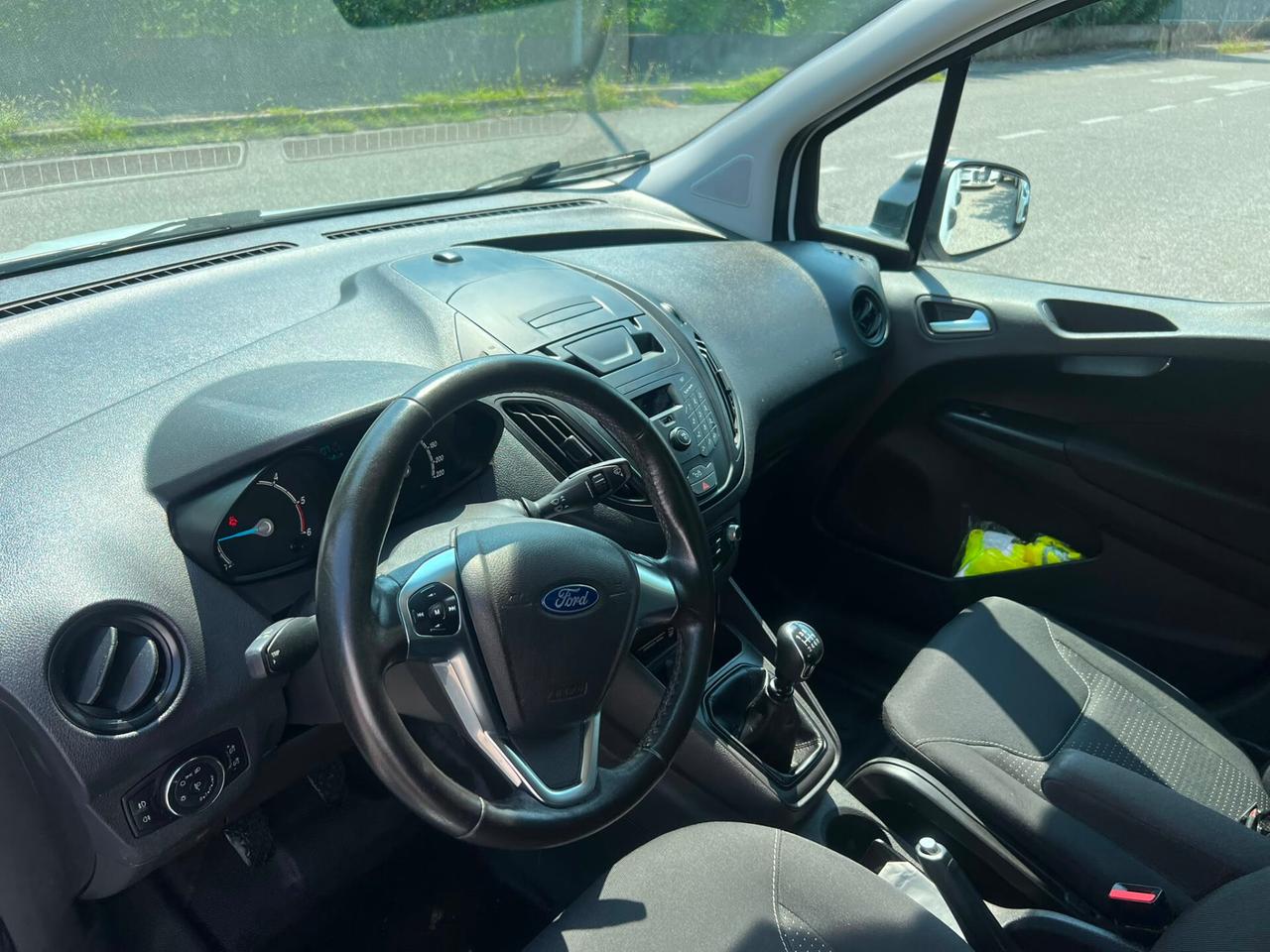 Transit Courier 1.5 TDCi 100CV Van Tr