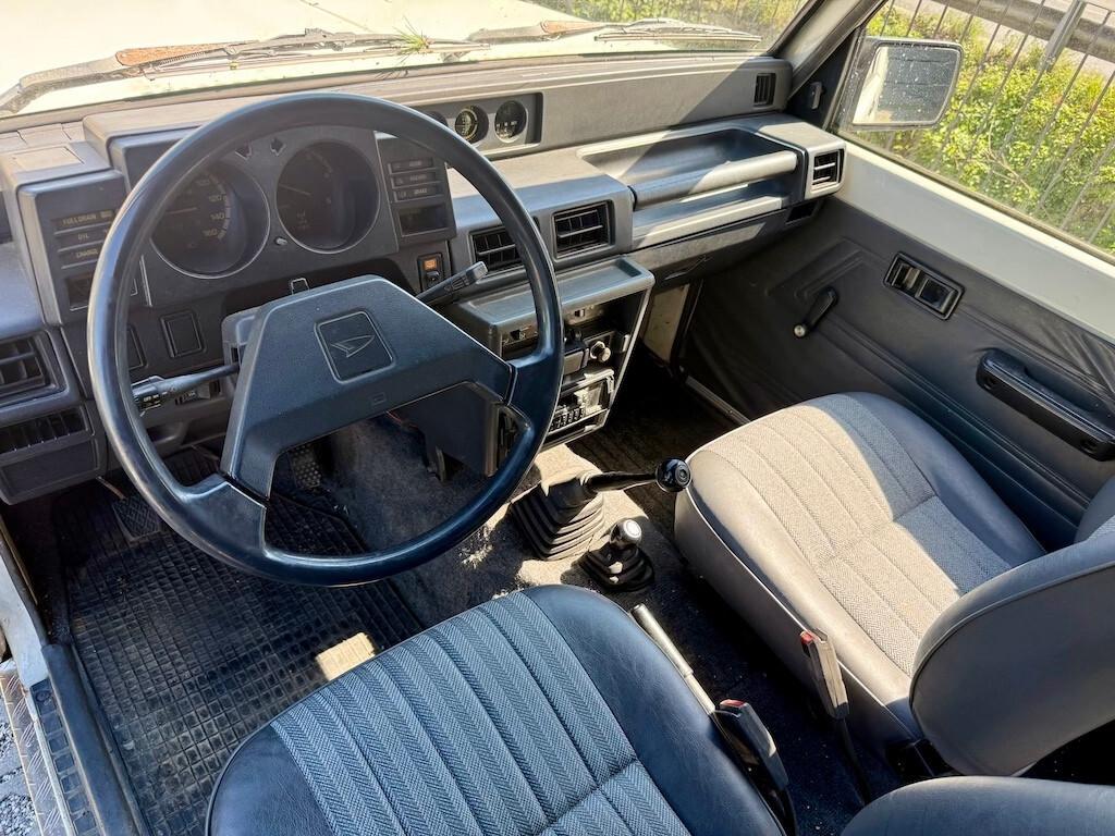 Daihatsu Rocky 2.8 TD Autocarro 4X4 GANCIO