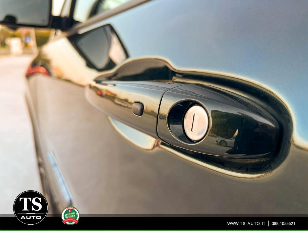 Jeep Compass 1.3 turbo t4 phev Limited auto