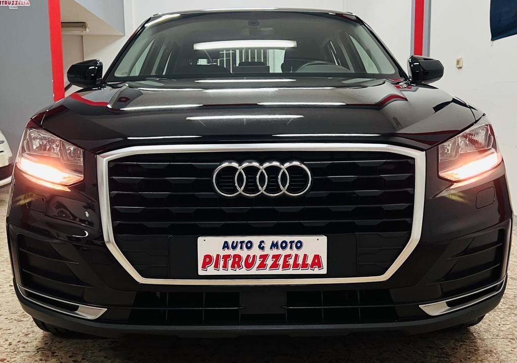 Audi Q2 1.6 TDI S tronic Business 2017