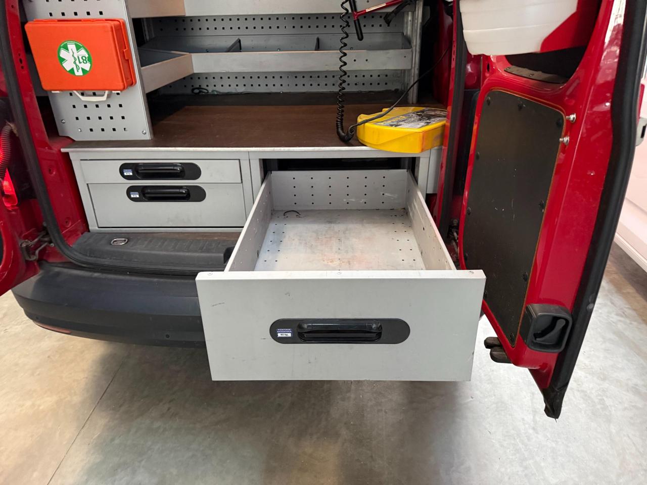 VOLKSWAGEN Caddy 4 MOTION 2.0 tdi 110cv 4motion