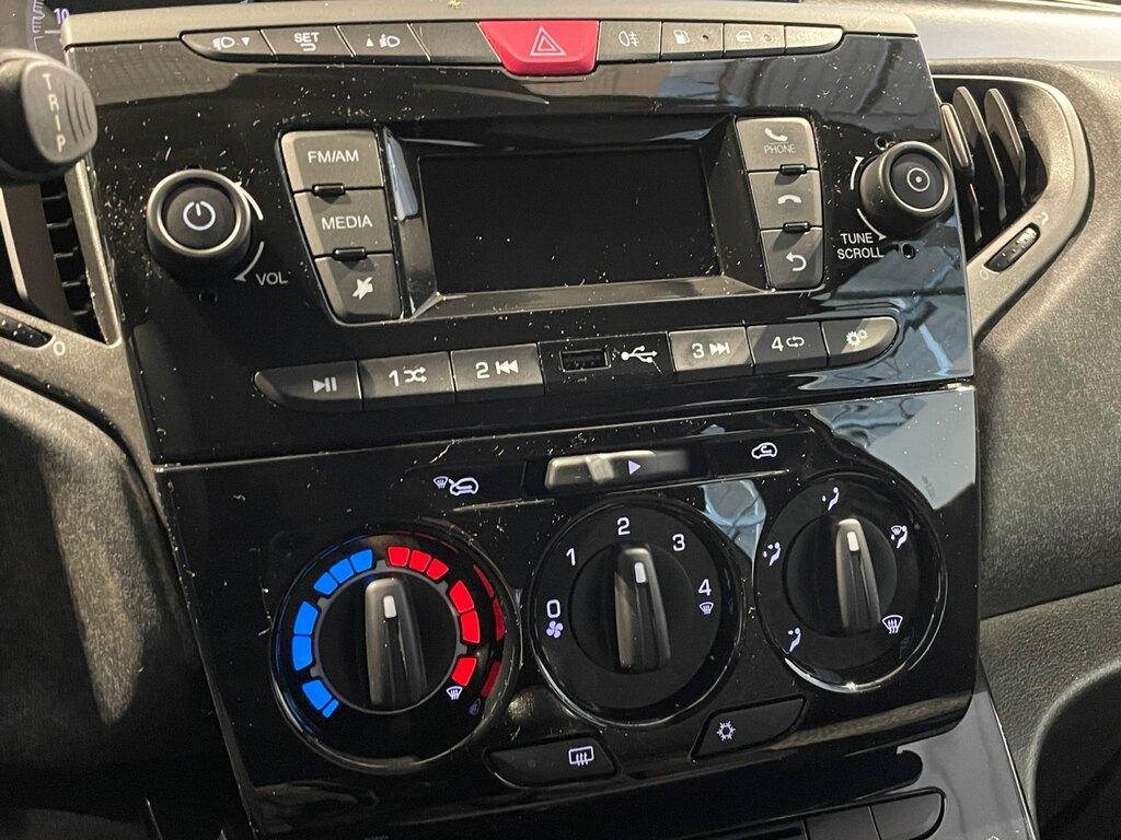 Lancia Ypsilon 1.2 69cv Elefantino Blu GPL