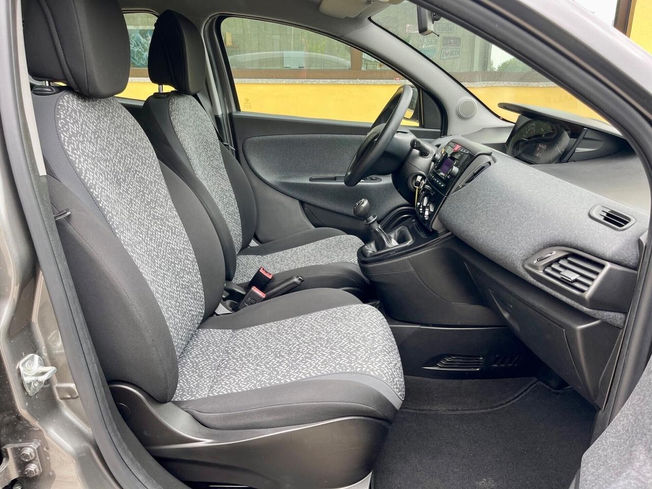 Lancia Ypsilon 0.9 TwinAir OK NEOPATENTATI UNIPROP