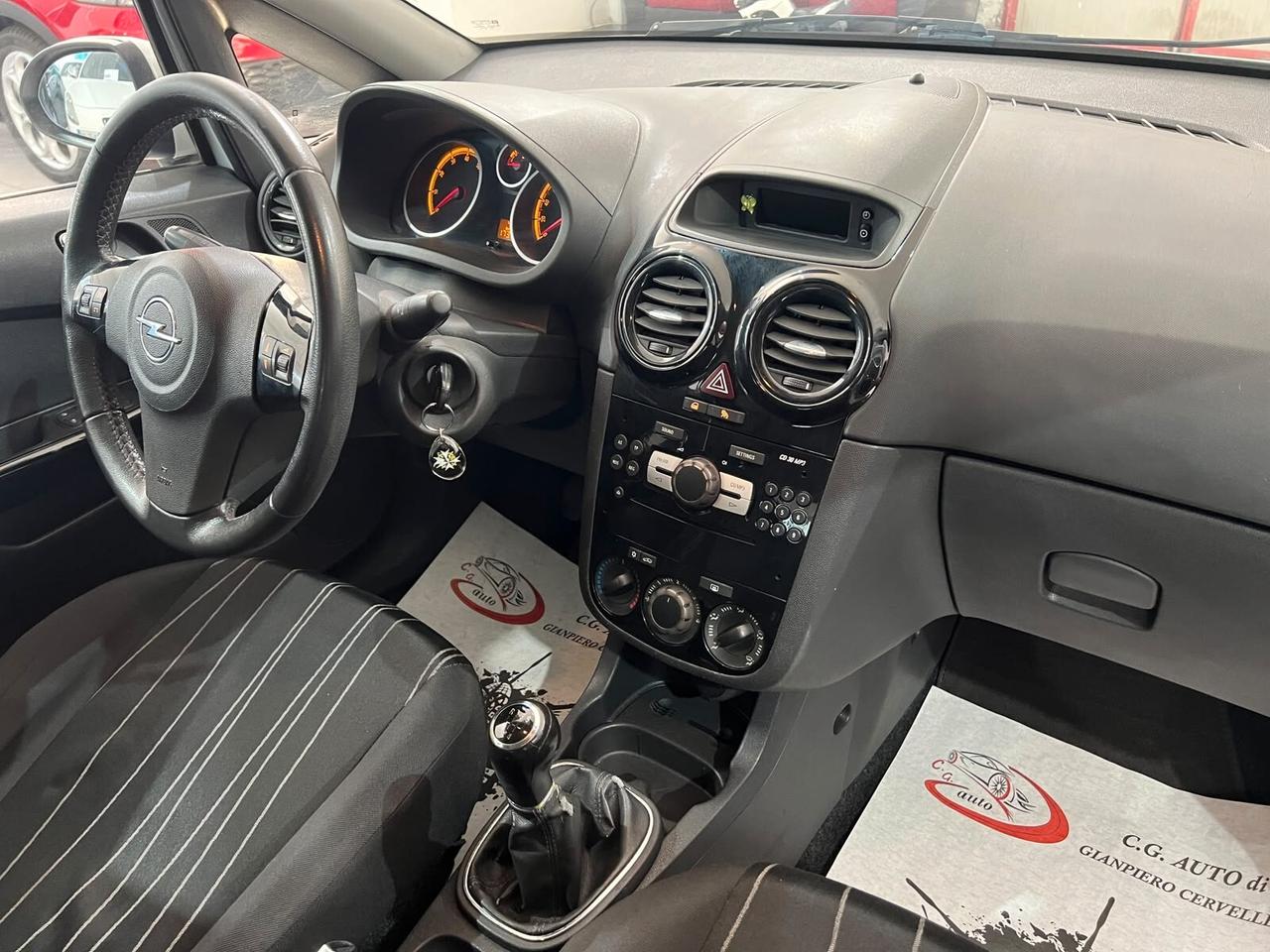 Opel Corsa 1.2 85 CV GPL 5 porte Club 2010