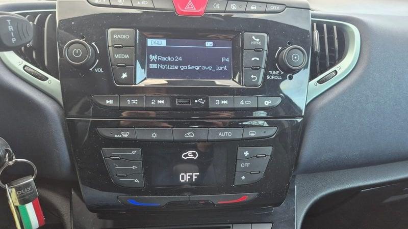 Lancia Ypsilon III 2021 1.0 firefly hybrid Oro s&s 70cv