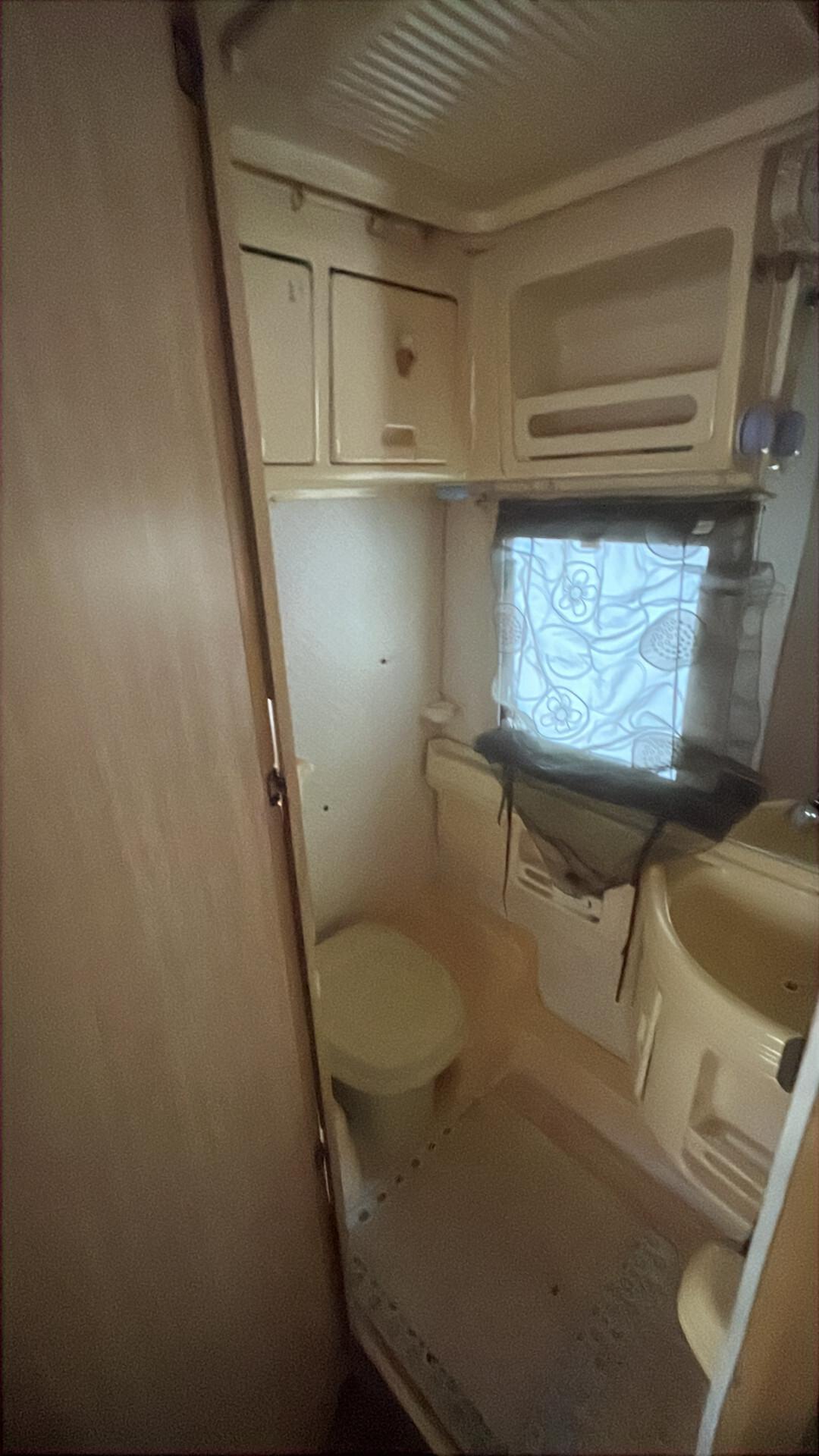 CAMPER MANSARDATO FIAT DUCATO - ADRIA - OMOLOGATO 6 POSTI - 2.5D - 1989