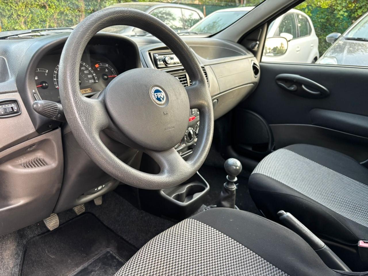 Fiat Punto Classic 1.2 5 porte Natural Power OK Neopatentati