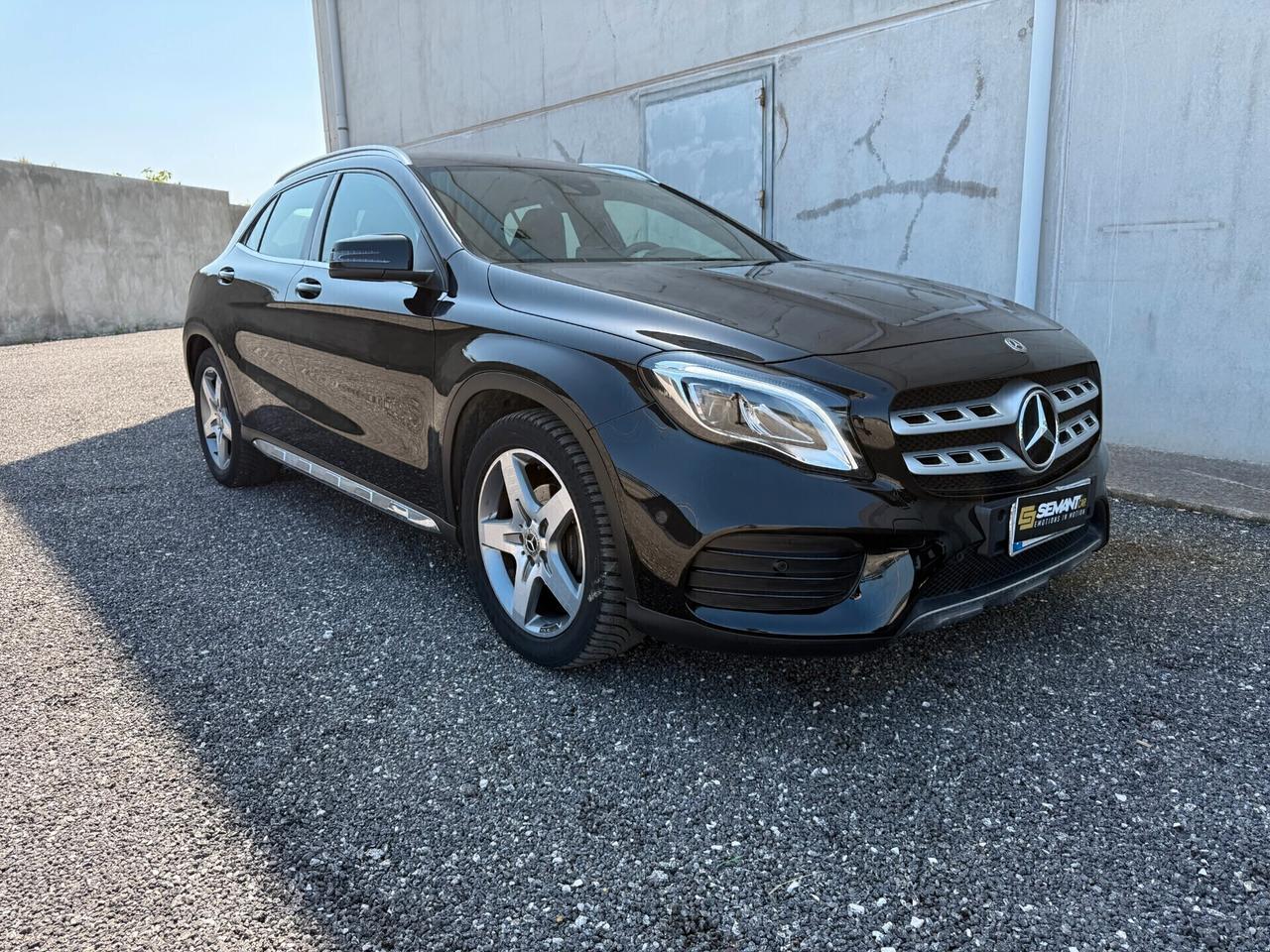 Mercedes GLA 200 d Automatic 4MATIC Premium — AMG Line