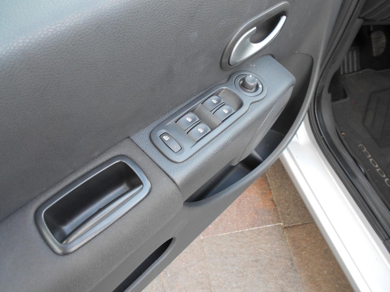 RENAULT GRAND MODUS 1.2 100 CV