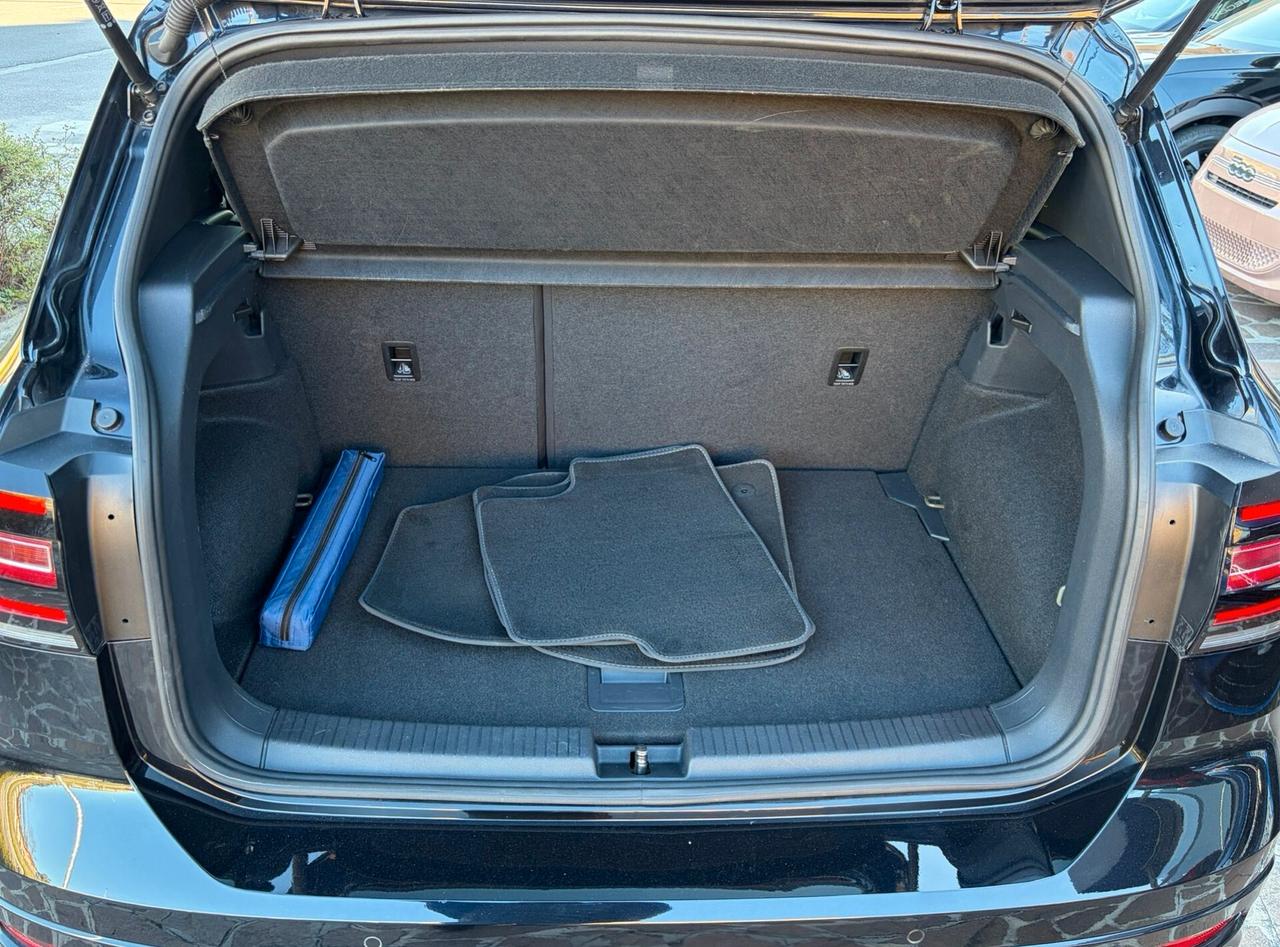 Volkswagen T-Cross 1.0 TSI Sport 95cv R-Line