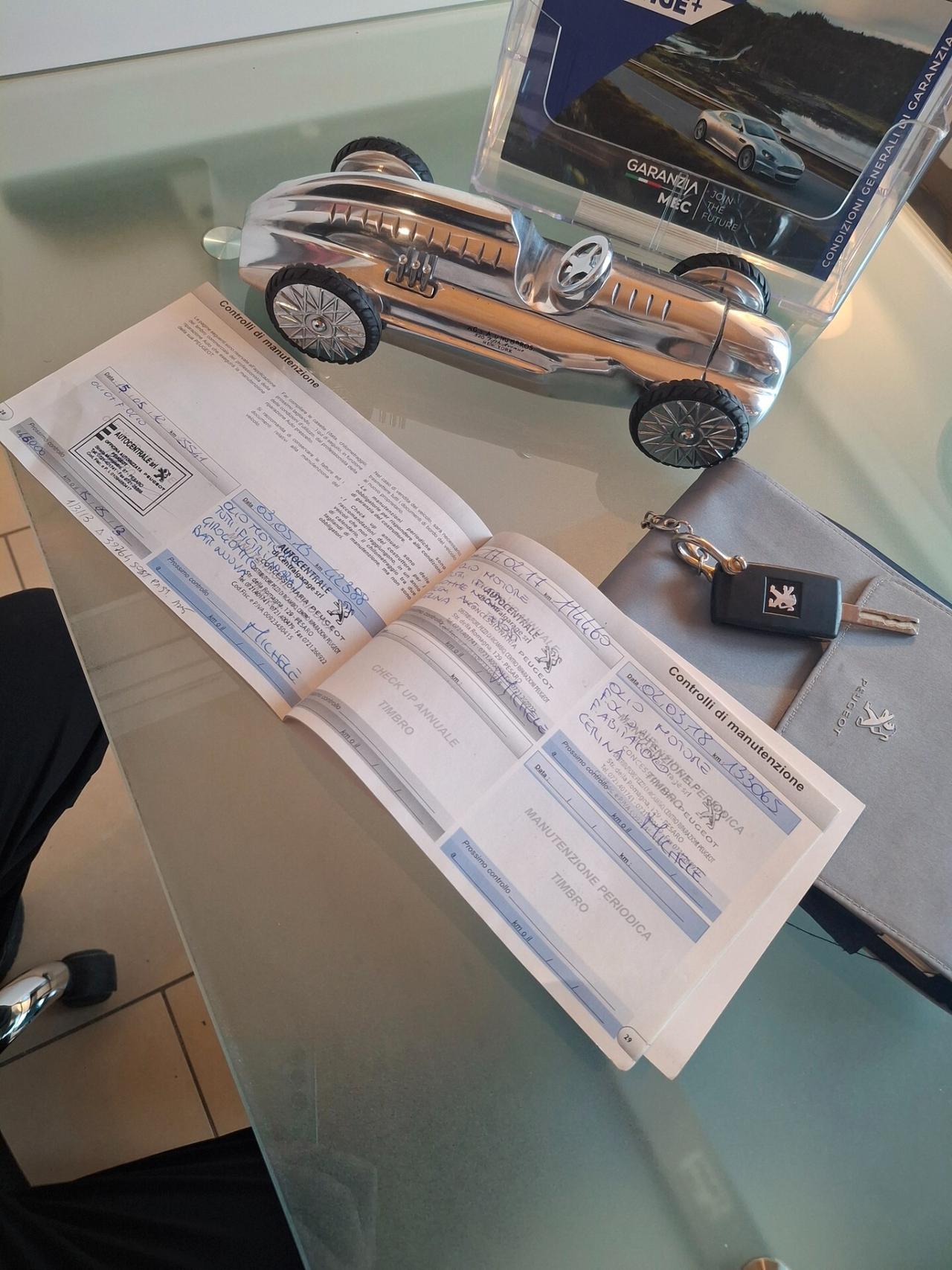 Peugeot 3008 1.6 HDi 112CV Tecno