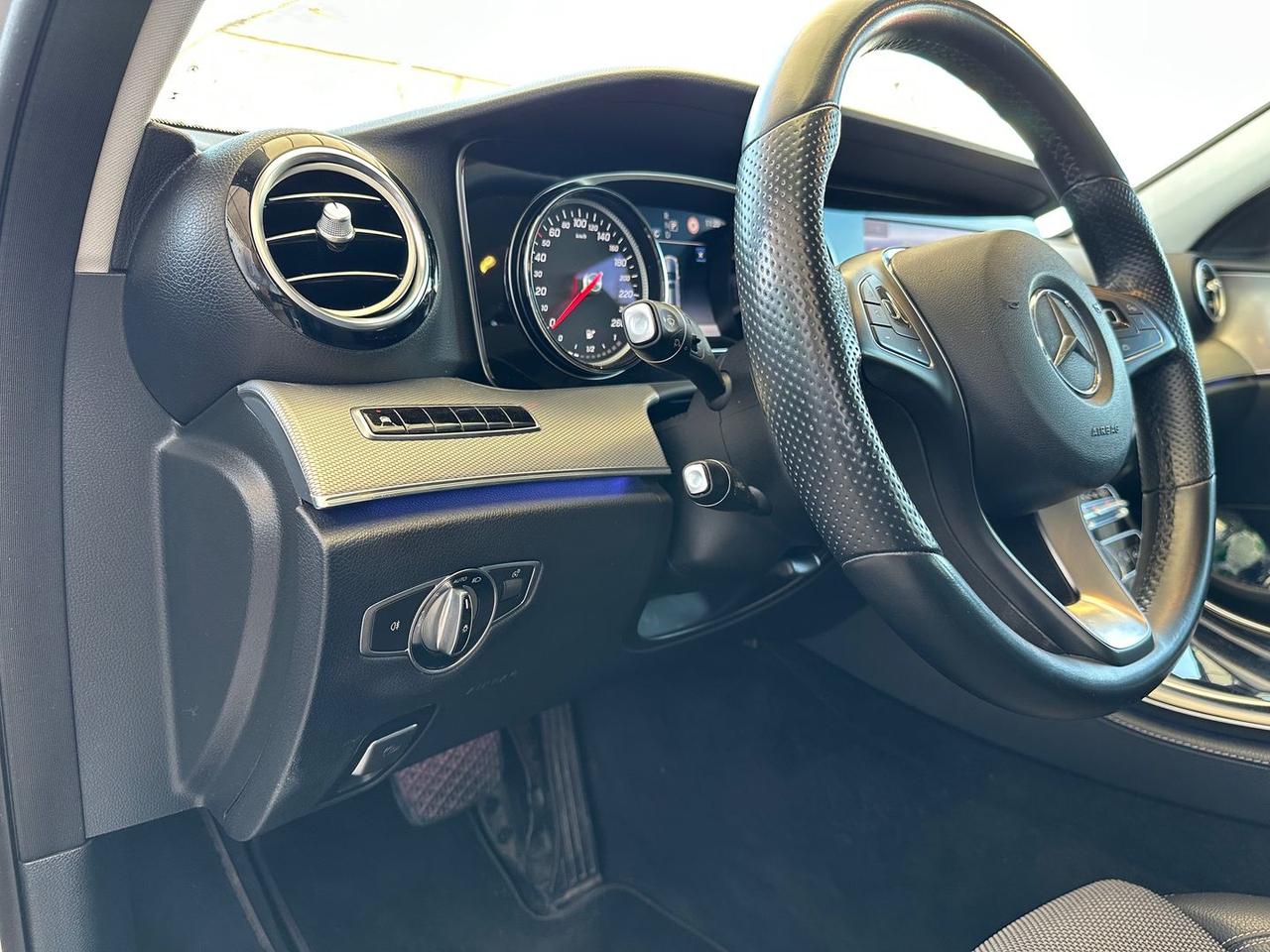 Mercedes-Benz E 220 Business Sport E 220 D #6728