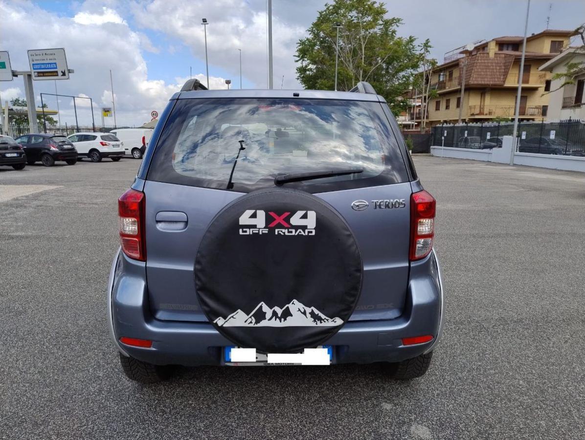 DAIHATSU Terios 1.5i 16V 4WD SX