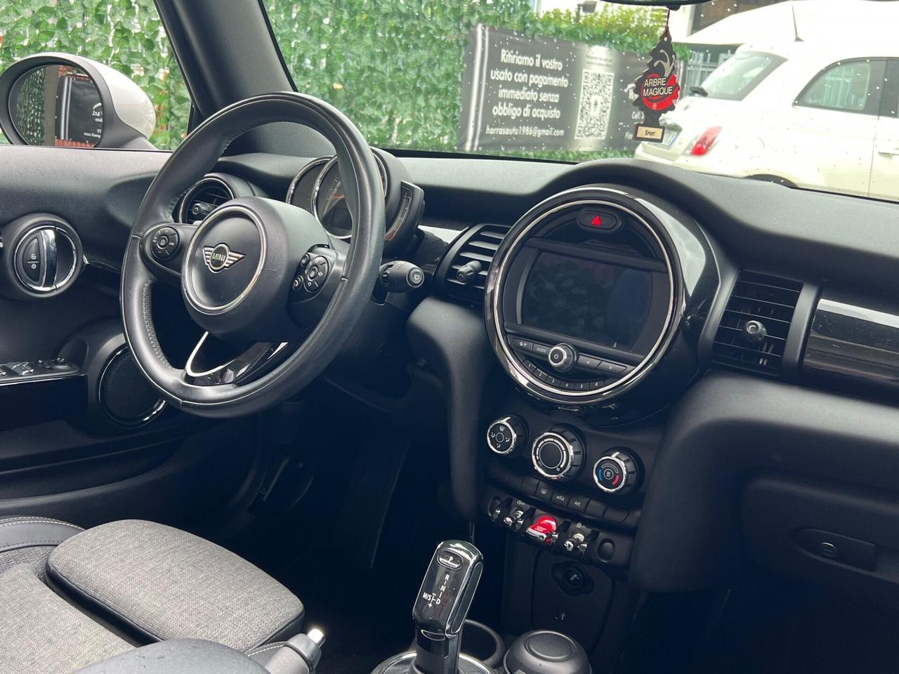 Mini Cooper D Clubman Mini 1.5 Cooper D Hype Cabrio (85 kw)