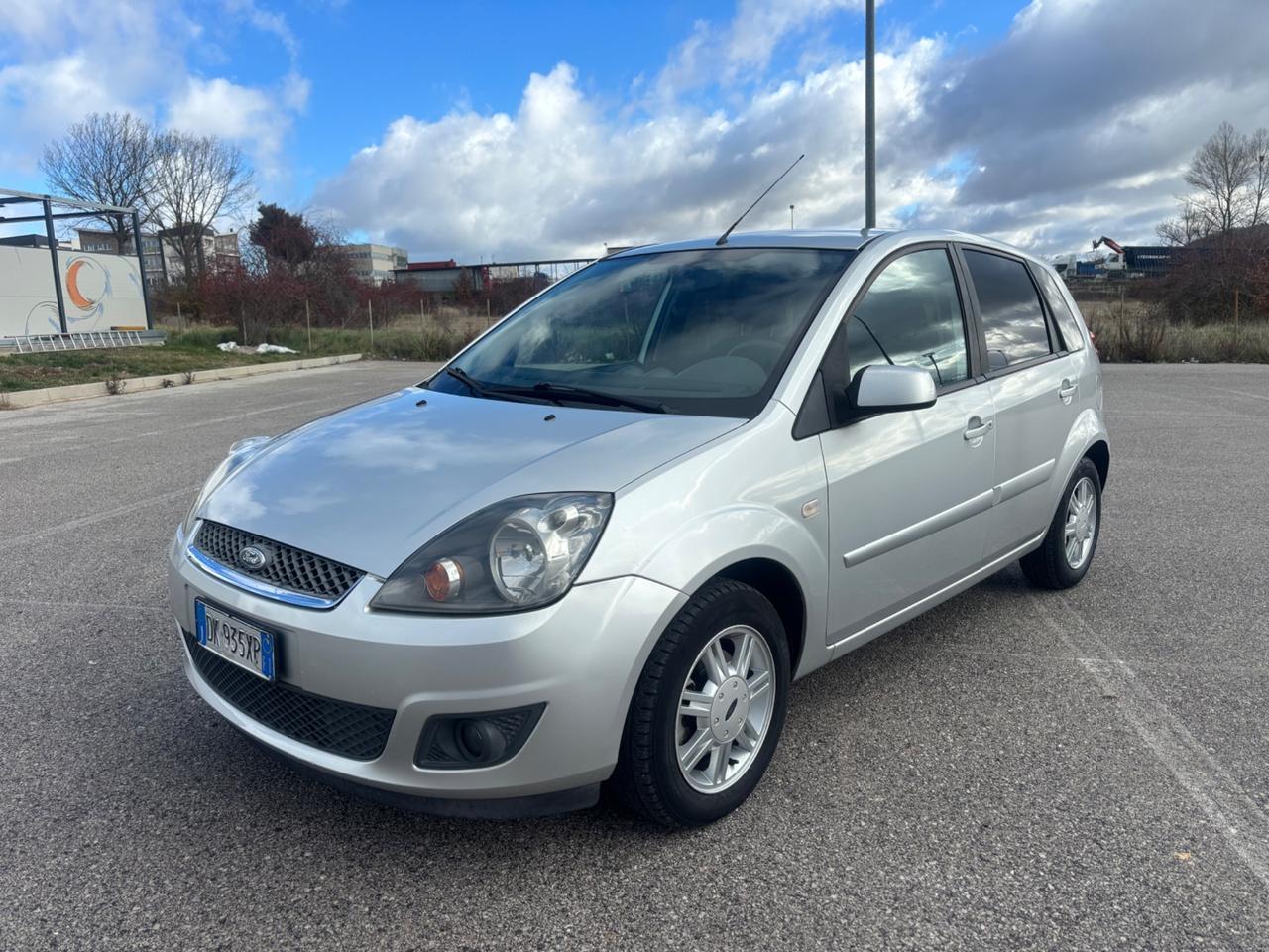 Ford Fiesta 1.4 TDCi 5p. Ghia