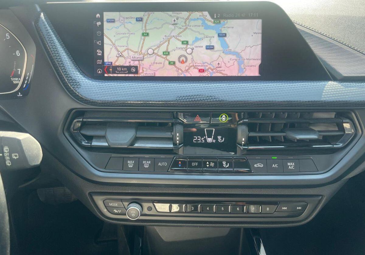 BMW 118i 140Cv. SPORT AUTOMATICA
