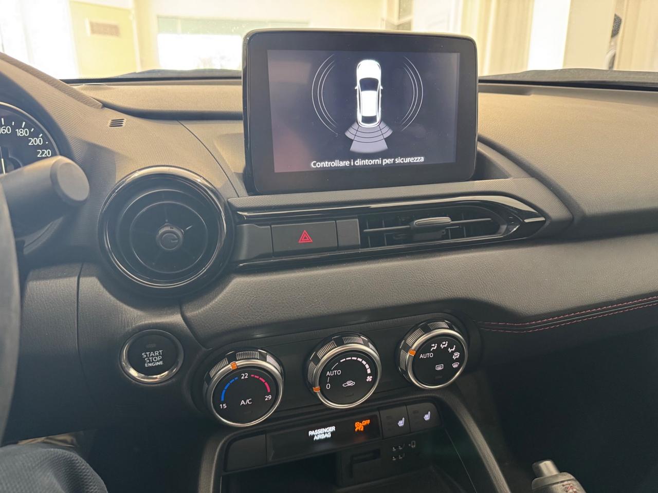 Mazda MX-5 1.5L Skyactiv-G Exceed - Servicebook Mazda