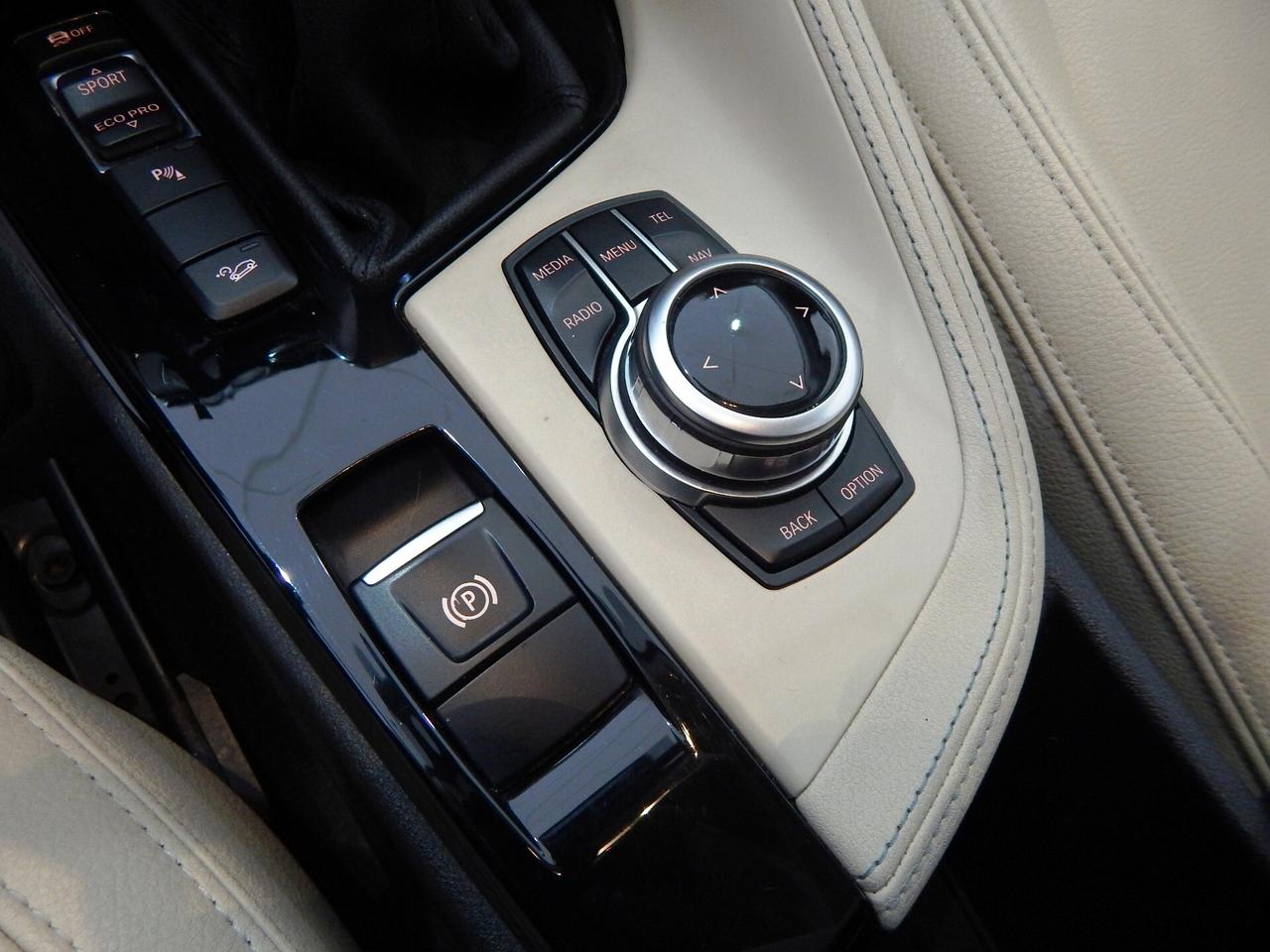 BMW X1 xdrive20d xLine Aut. TETTO-NAVI-PELLE-PARK-XENON