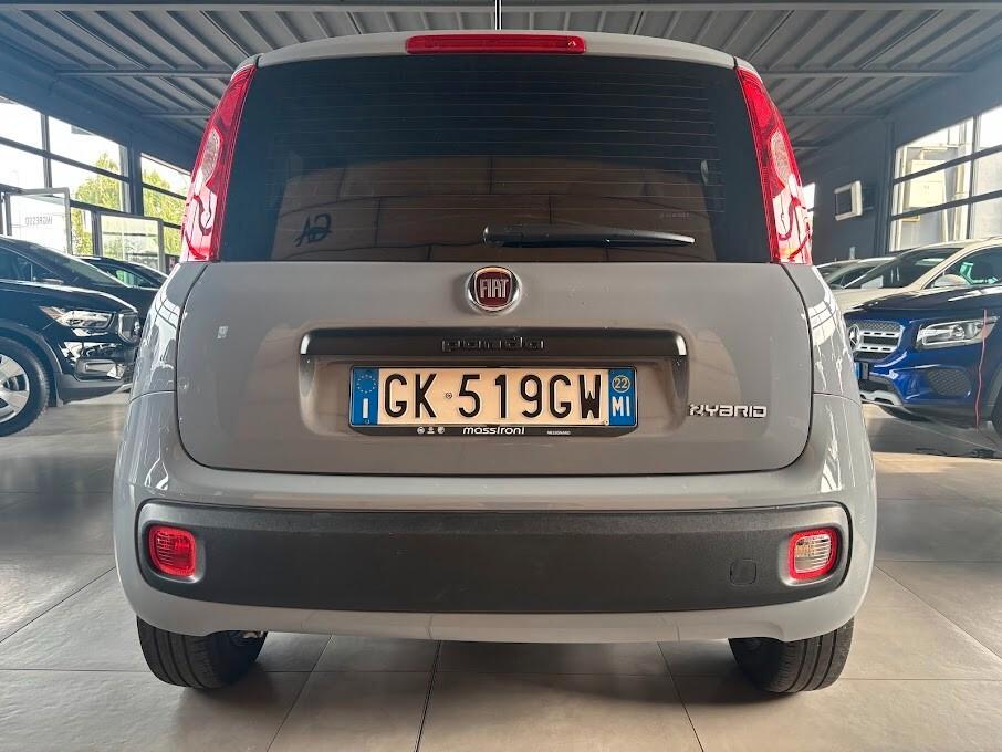 Fiat Panda 1.0 Hybrid 38.000km NEOPATENTATI + APPLE CARPLAY