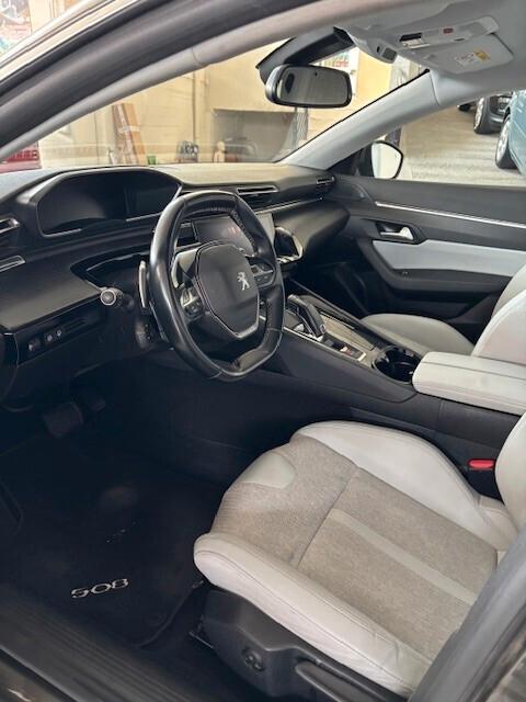 Peugeot 508 BlueHDi 130CV Stop&Start EAT8 SW Allure