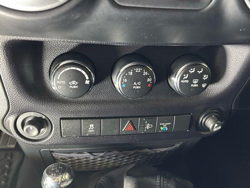 Jeep Wrangler 2.8 CRD Rubicon