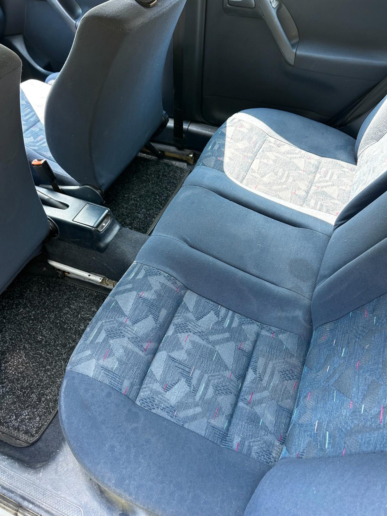 Volkswagen Golf 2.8 VR6 cat 5 porte