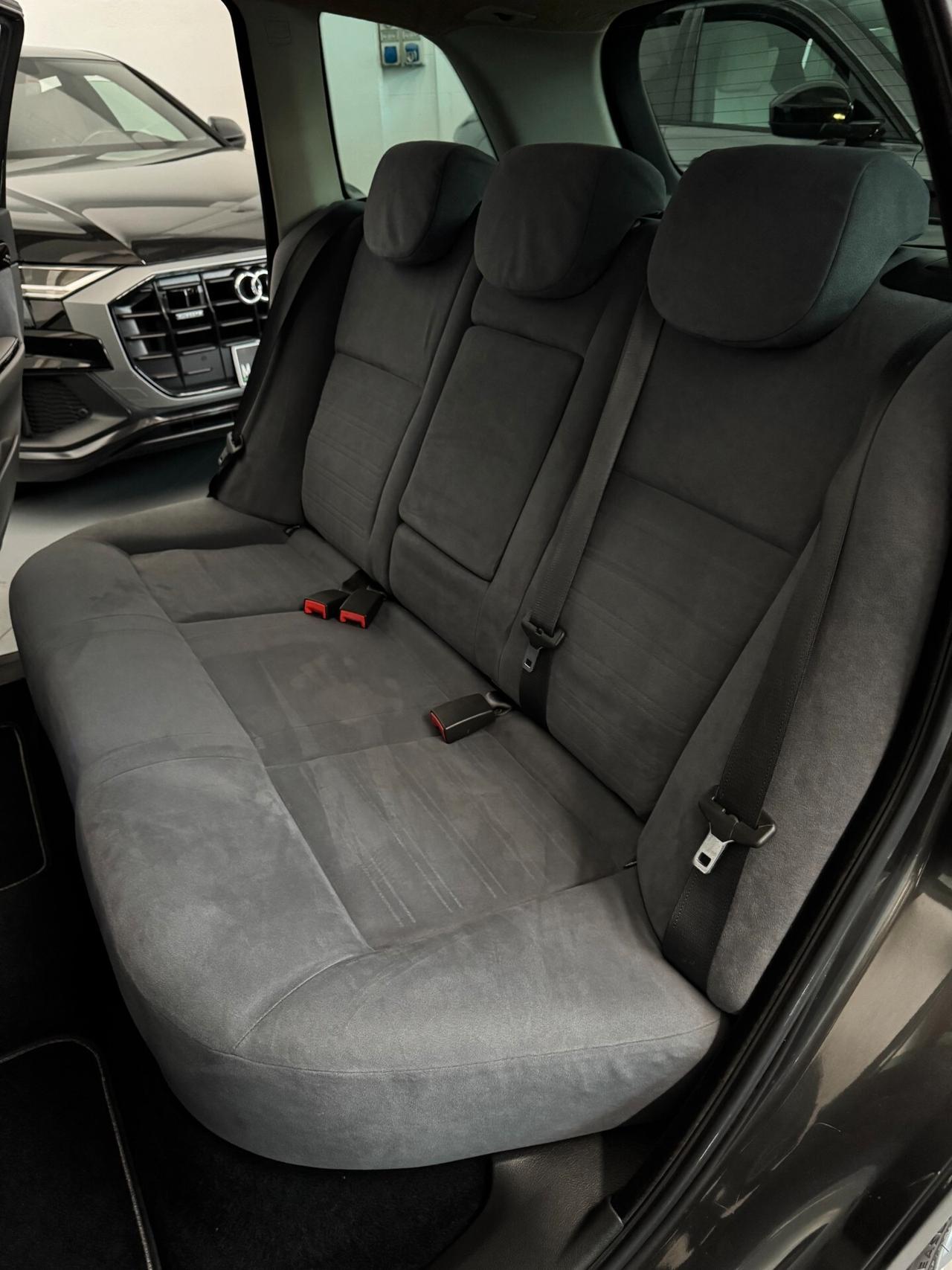 Fiat Croma mjt 16V 1.9cc 150cv Doppio tetto panoramico Finanziabile