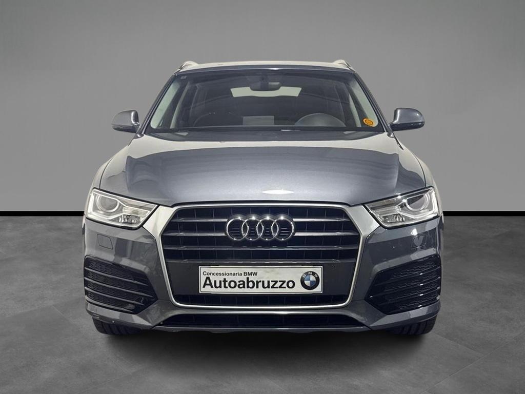 Audi Q3 2.0 TDI Business S tronic