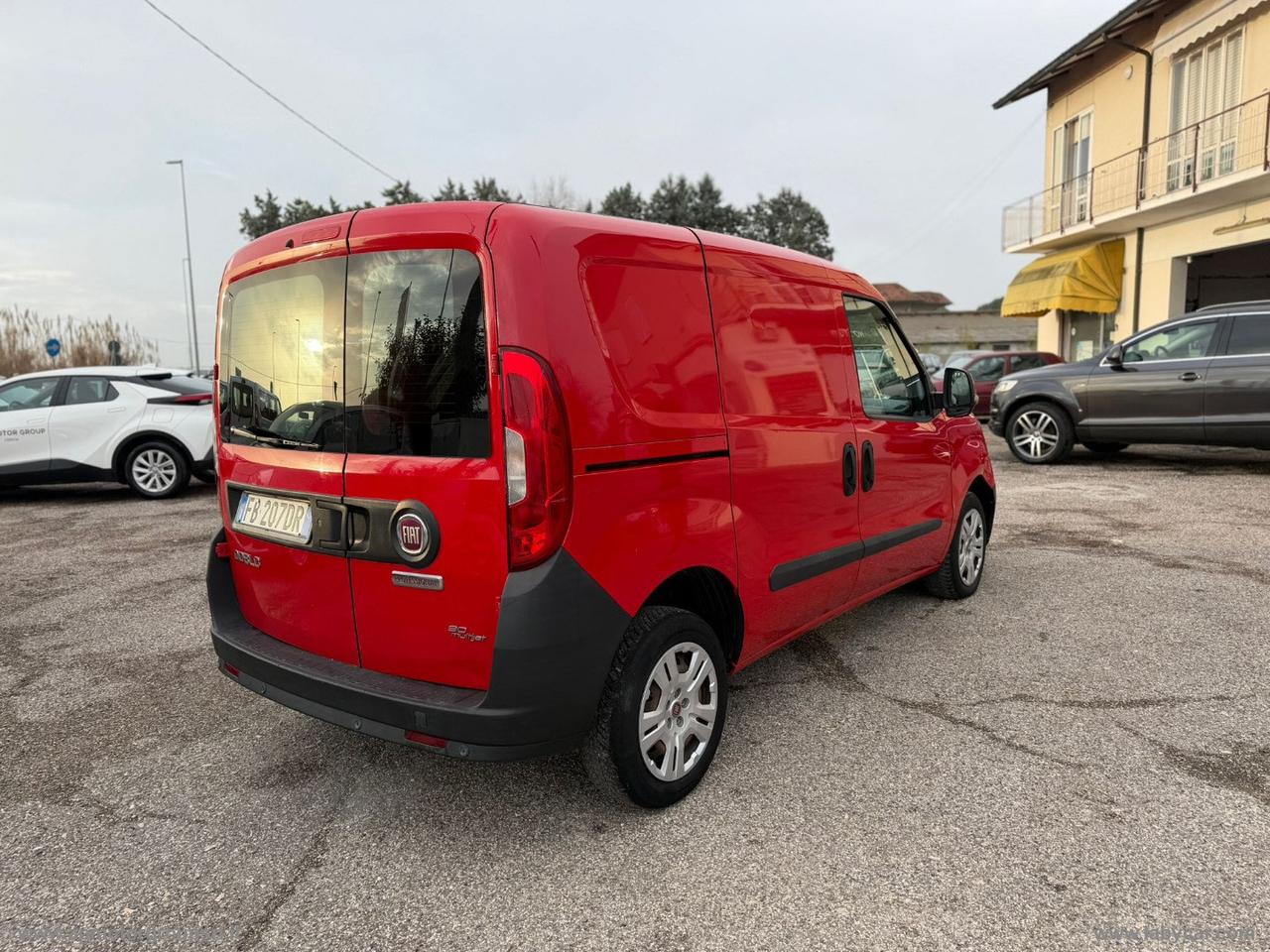 Doblò 1.6 MJT 90CV S&S PL-TN CARGO VETRATO