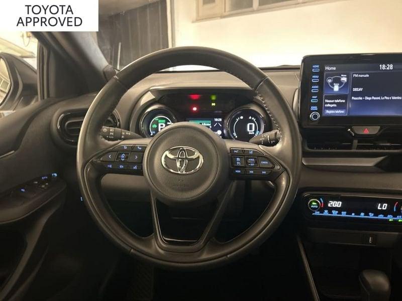 Toyota Yaris 1.5 HYBRID LOUNGE
