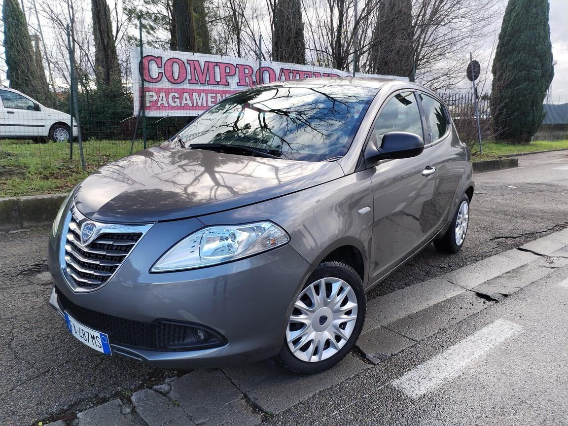 Lancia Ypsilon 1.2 69 CV 5p Silver 117000km euro 6 8/2015