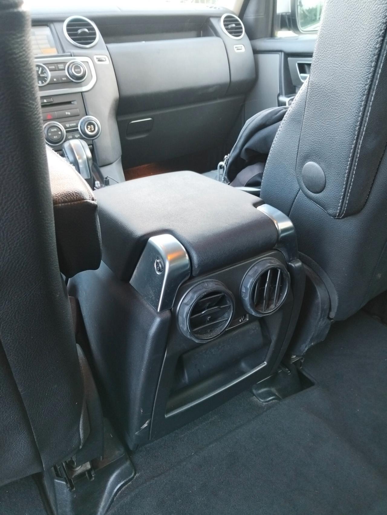 Land Rover Discovery 4 3.0 SDV6 245CV HSE