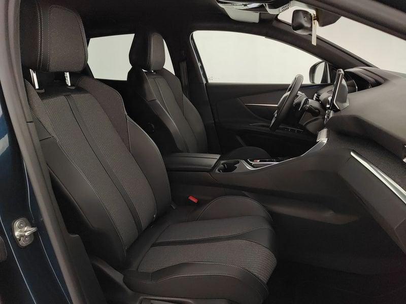 Peugeot 3008 1.5 130 cv Cambio Automatico Active Pack