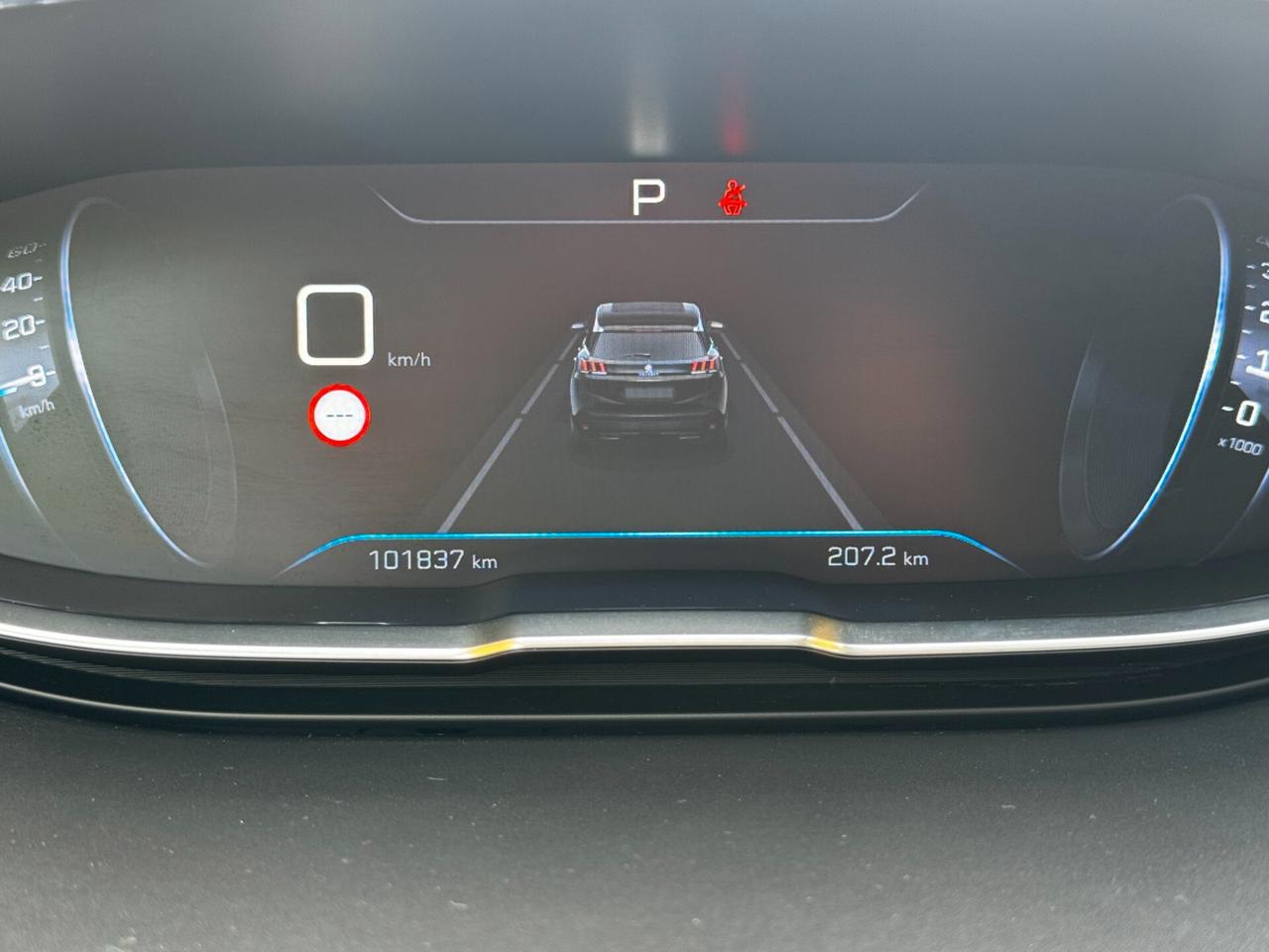 Peugeot 3008 BlueHDi 130 S&S EAT8 Crossway