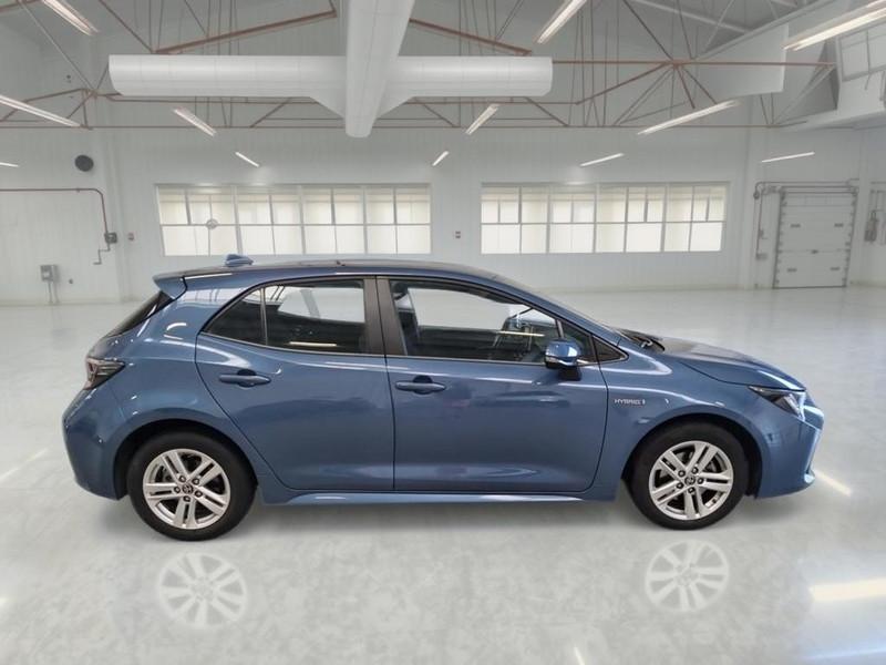 TOYOTA COROLLA 1.8 HYBRID BUSINESS 5 PORTE BERLINA