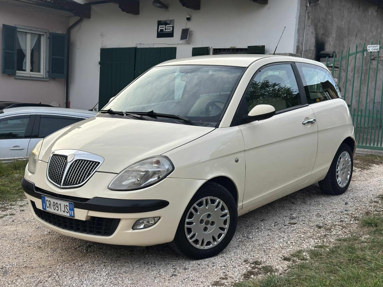 Lancia YPSILON 1.3 MULTIJET 16V KMCERT GARANZ UNICOPR