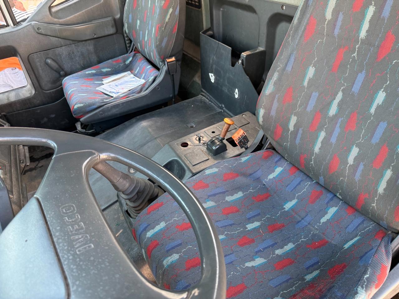 Iveco Eurocargo 150E18 cassone + gru SOLO EXPORT