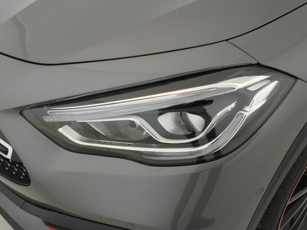 Mercedes GLA 200 200 Premium 7G-DCT