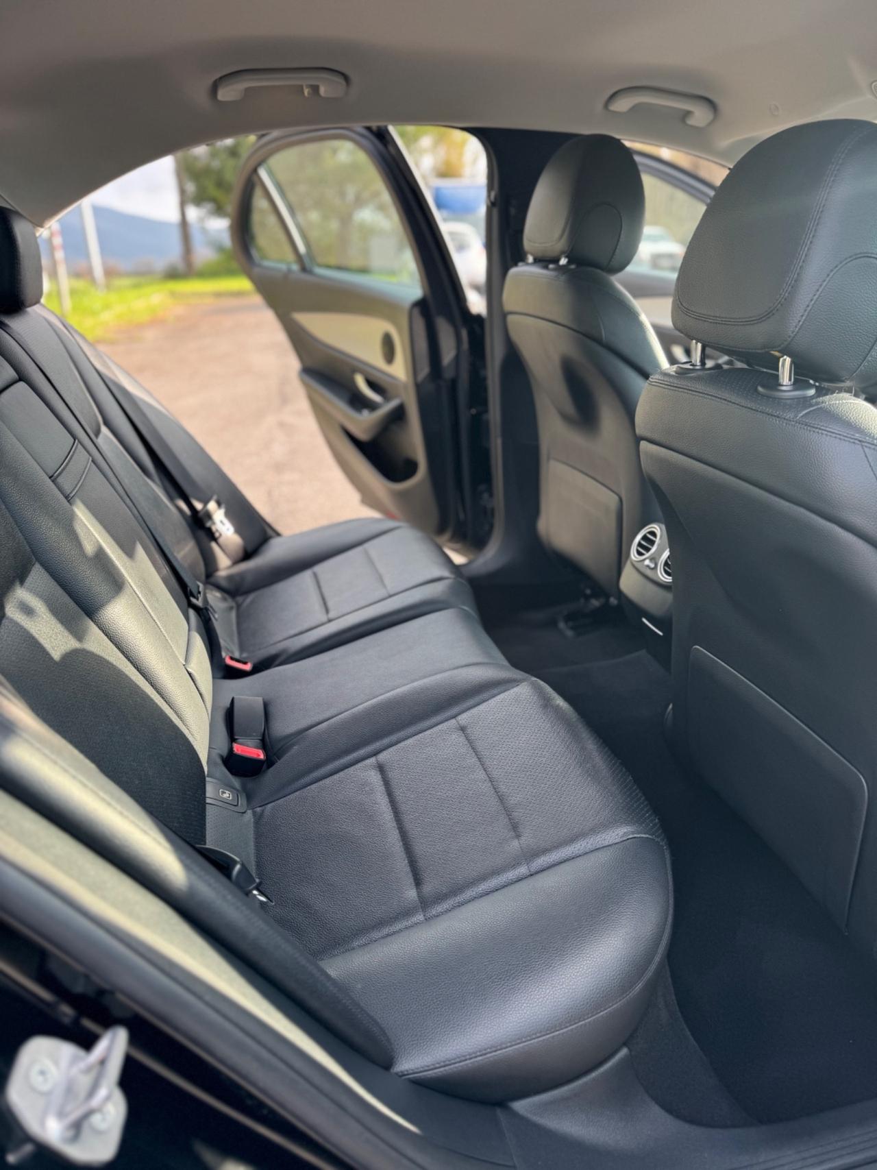 Mercedes-benz E 200 d Auto Business Sport