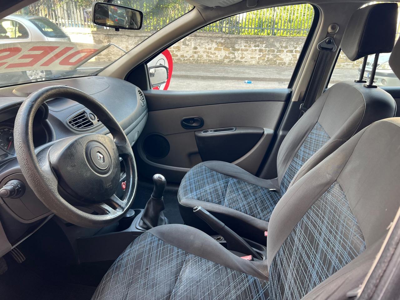 Renault Clio 1.5 Diesel Anno 2007 153,000 Km