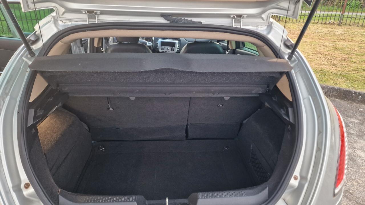 Lancia Delta 1.6 MJT 120Cv - 2012