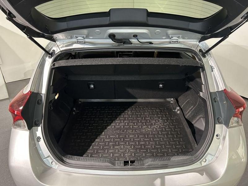 Toyota Auris 1.8 Hybrid Lounge