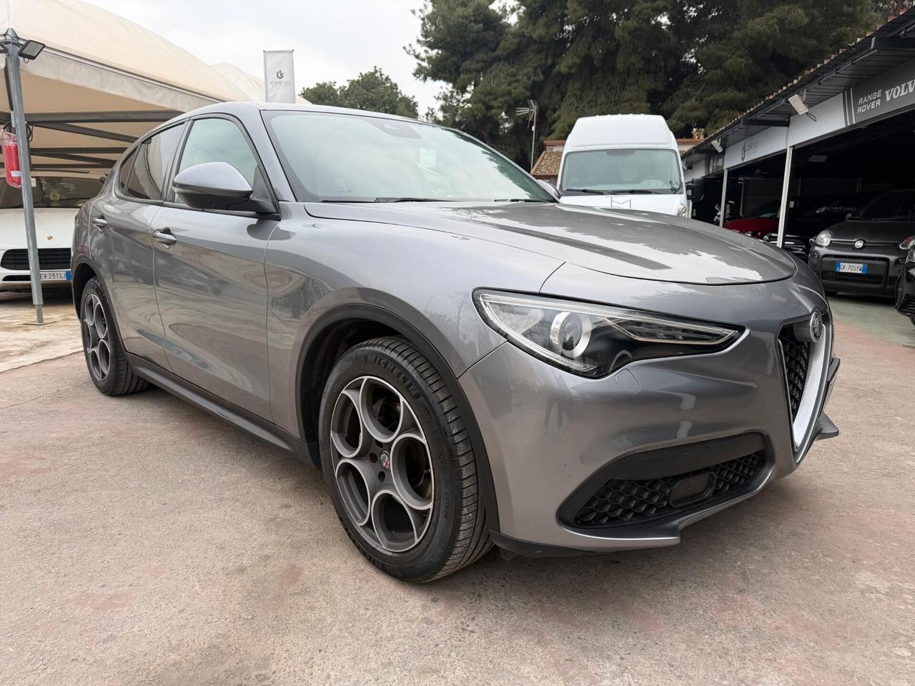 Alfa Romeo Stelvio 2.2 Turbodiesel 160 CV AT8 RWD Business