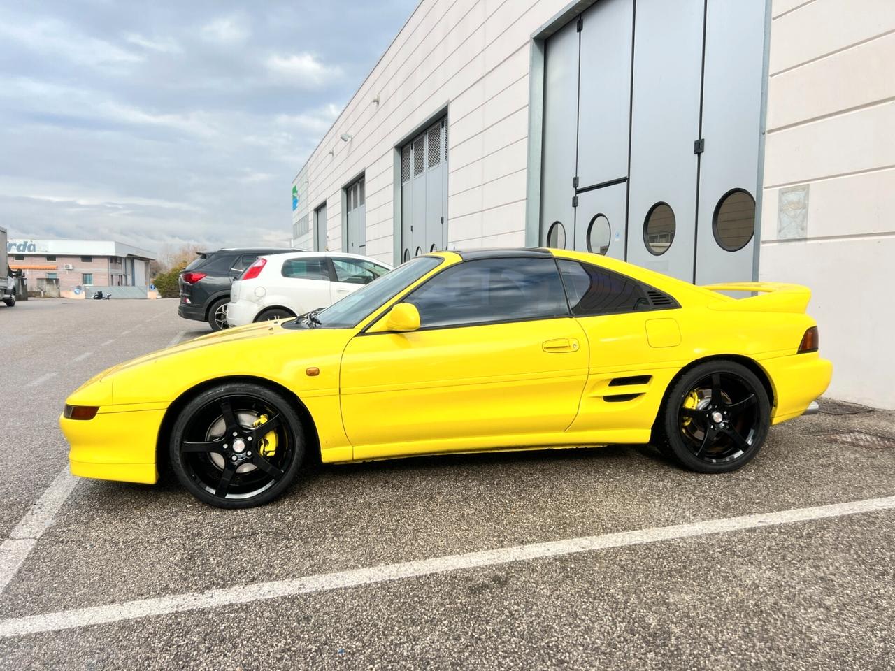 Toyota MR 2 2.0i 16V cat GT