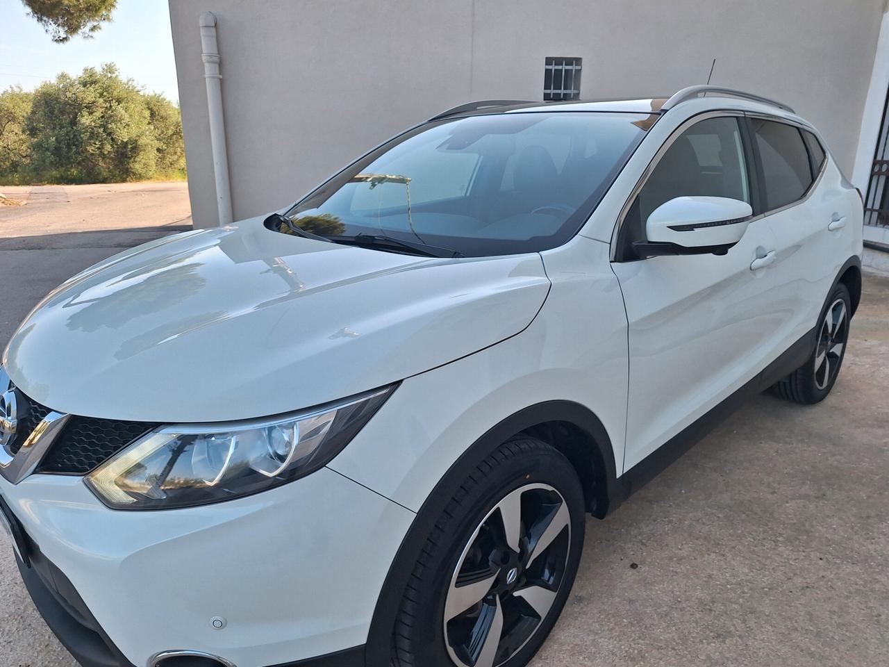 Nissan Qashqai 1.5 dCi Tekna"NAVI,PELLE,TETTO"