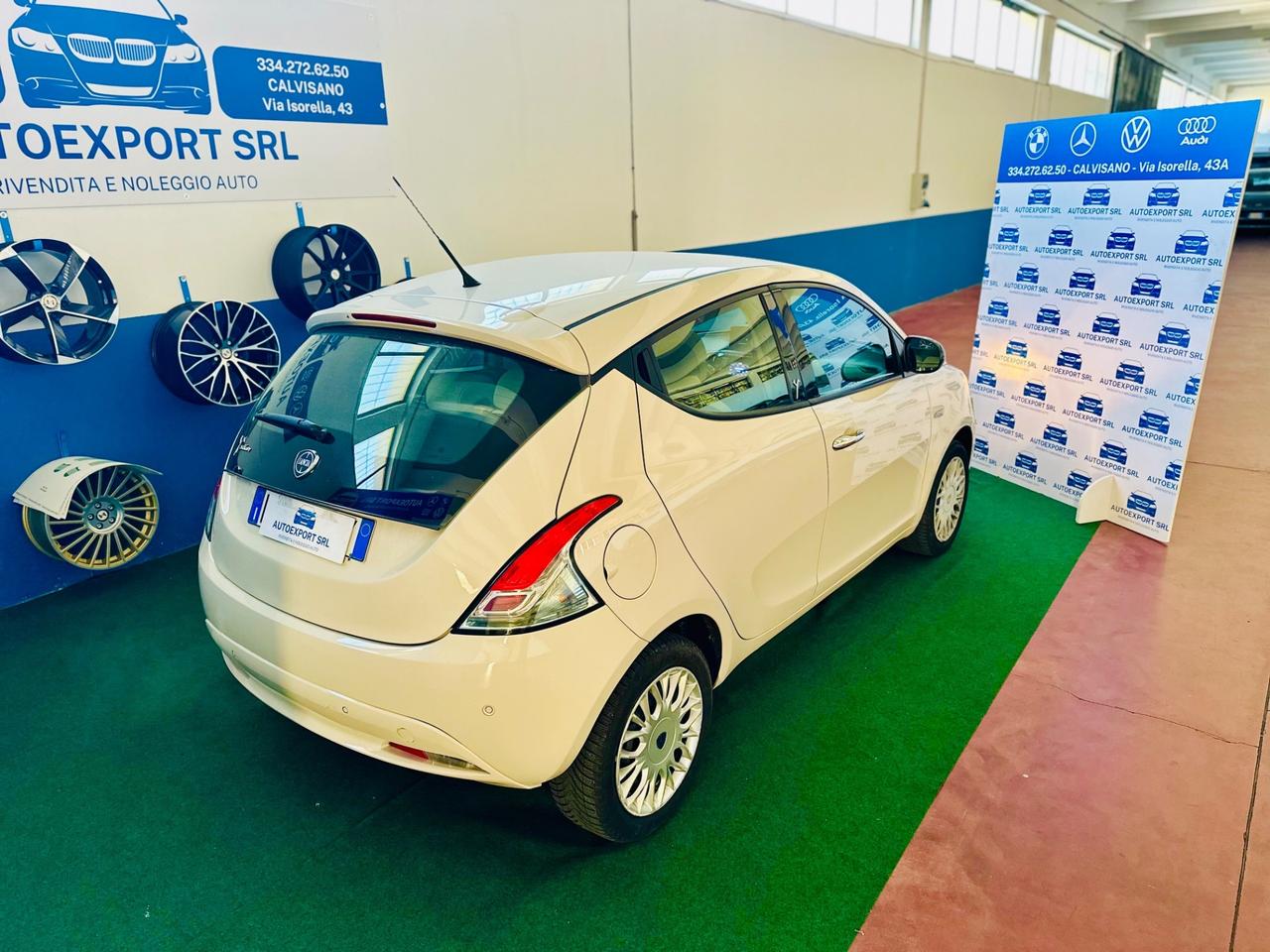 Lancia Ypsilon 1.2 69 CV/2017/ok neopatentati