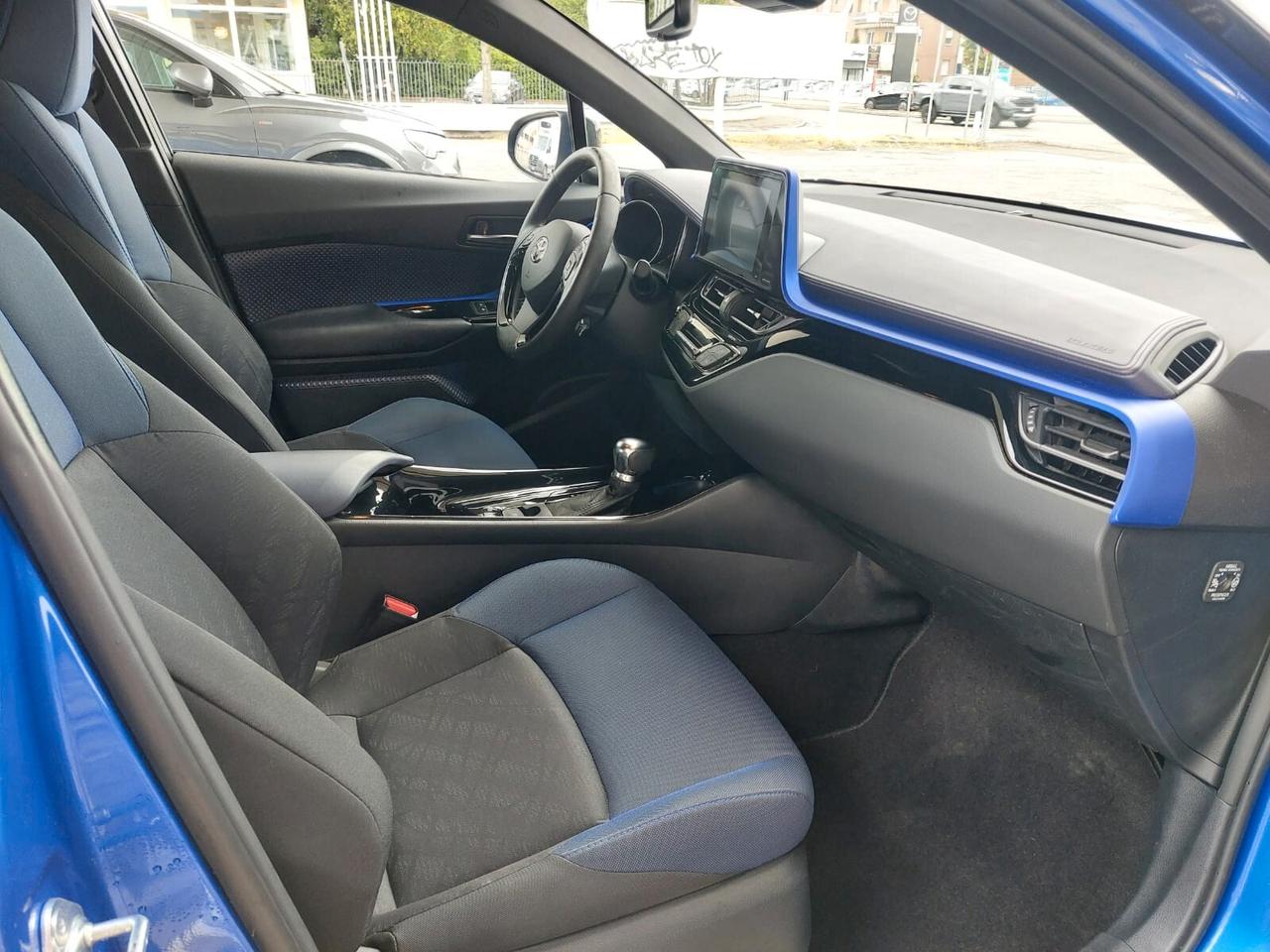 Toyota C-HR 1.8 Hybrid E-CVT Lounge 52000KM STUPENDA