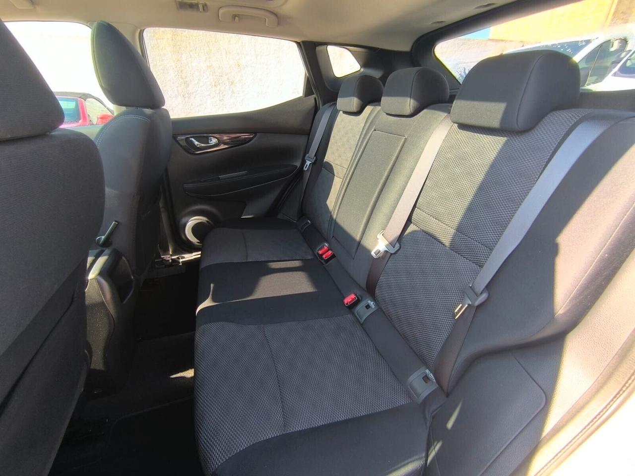 Nissan Qashqai 1.5 dCi 110 CV 360 2015